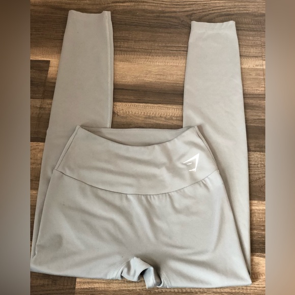 Gymshark Gray Seamless Leggings Size Small - Picture 3 of 8